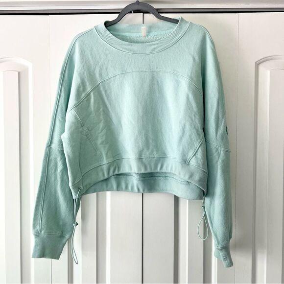 Free People FP Movement Cropped Sweatshirt in Clear Skies - Picture 1 of 4